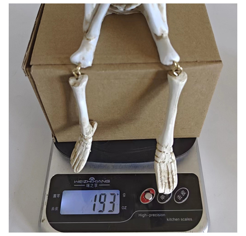 Halloween Resin Skull Figurines - product details