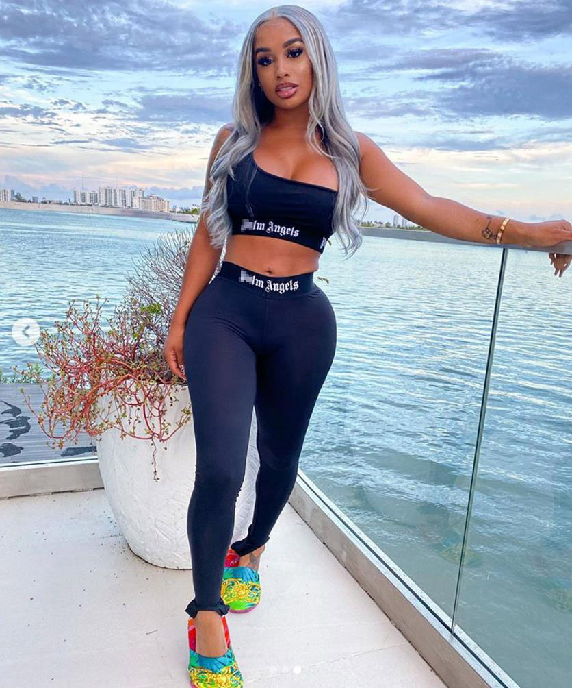 18465810080_818856266