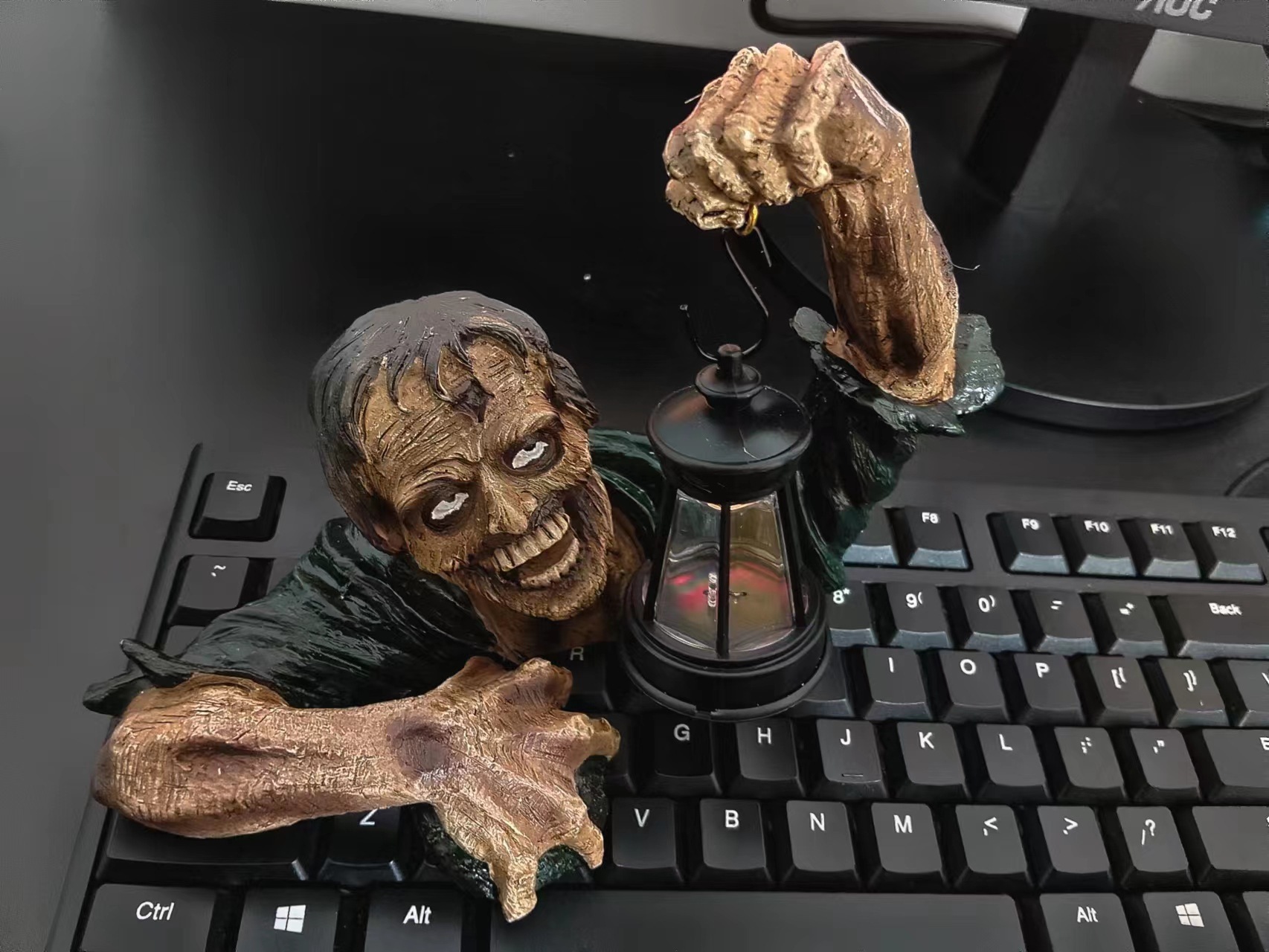 Halloween Resin Zombie Lantern with LED Light - product details