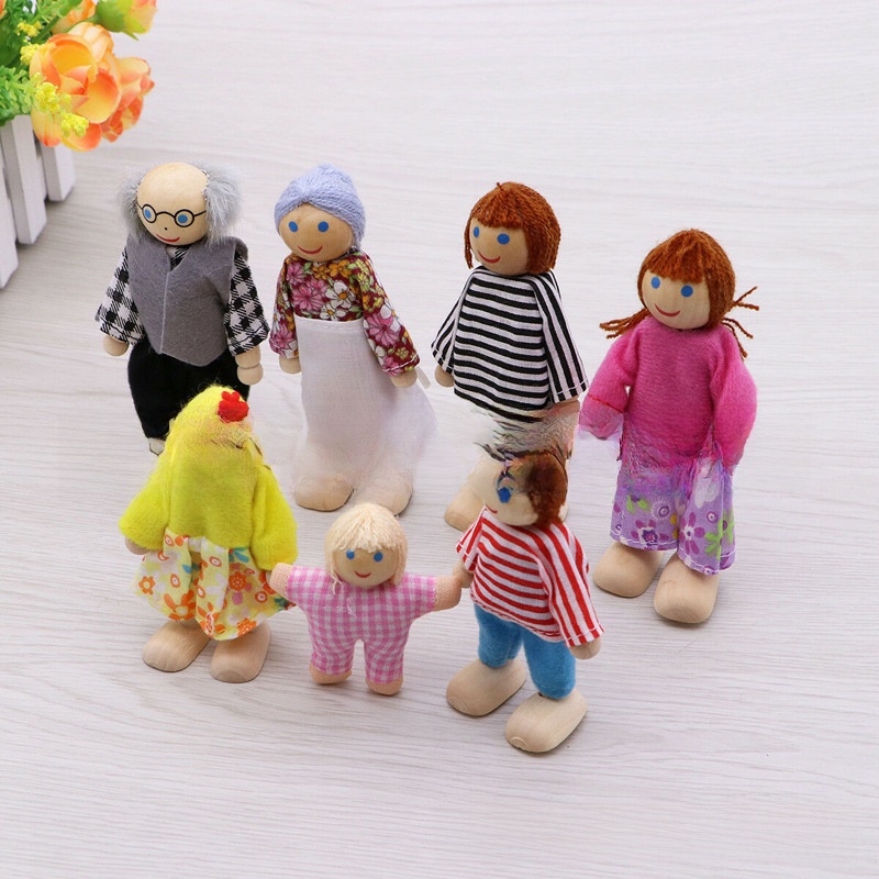 Wooden Articulated Family Dolls product image 6