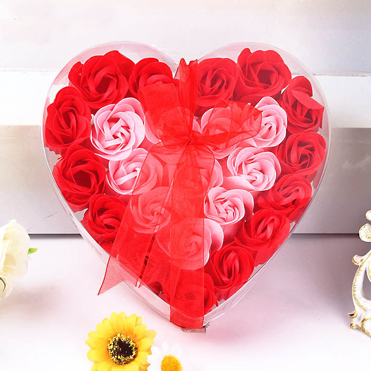 Rose-scented soap heart-shaped gift box