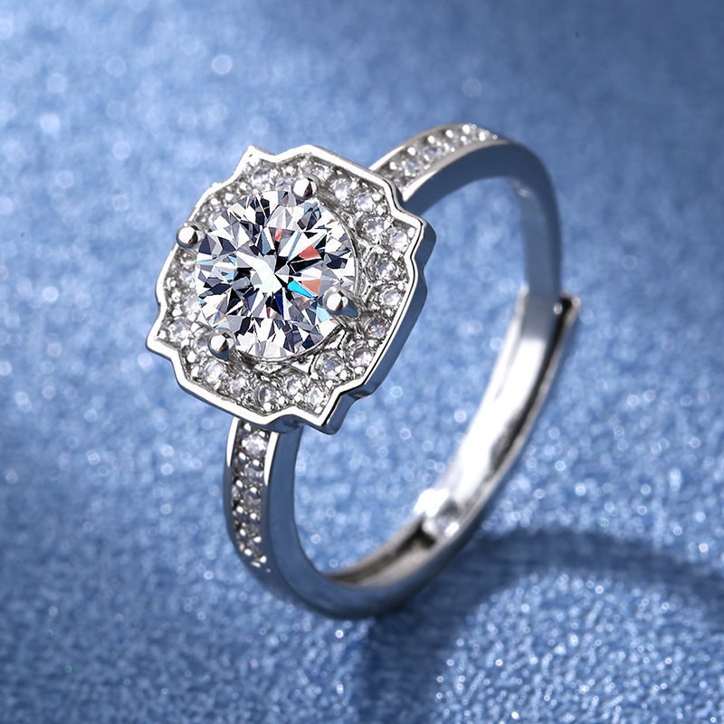 Diamond Simulant Ring - Yellow Gold 2ct