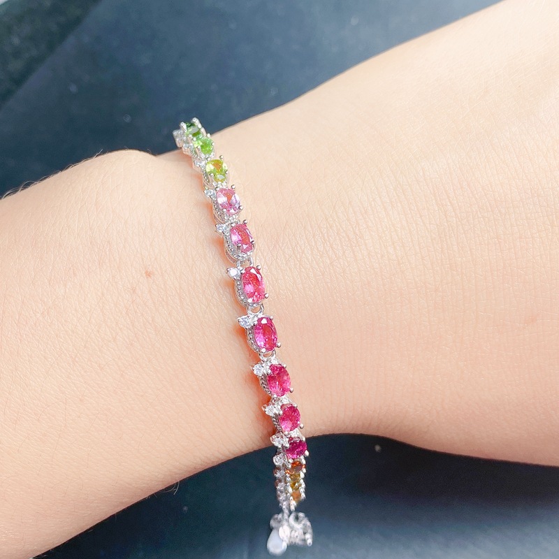 Natural Tourmaline Bracelet - Gemstone Detail