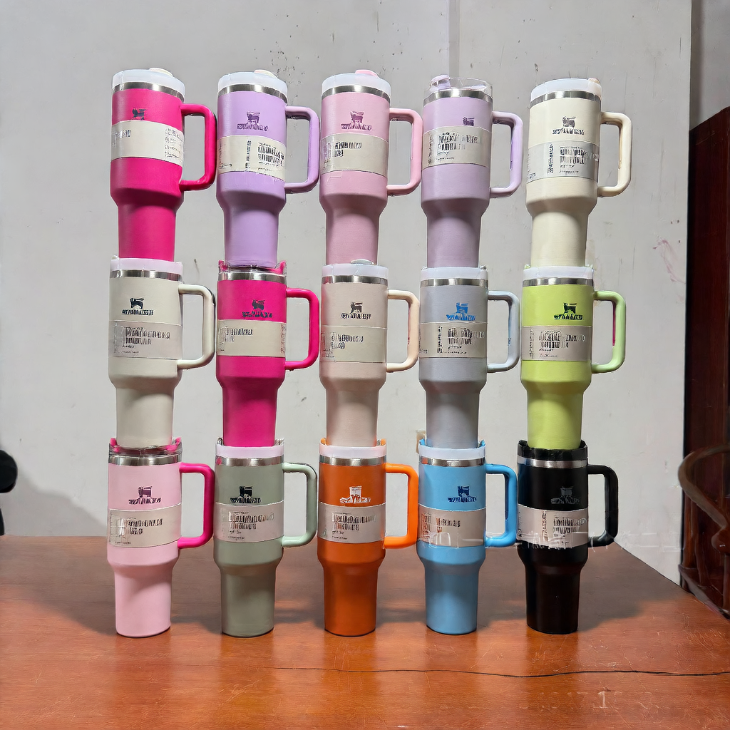 1.18L Insulated Tumbler with Handle and Straw