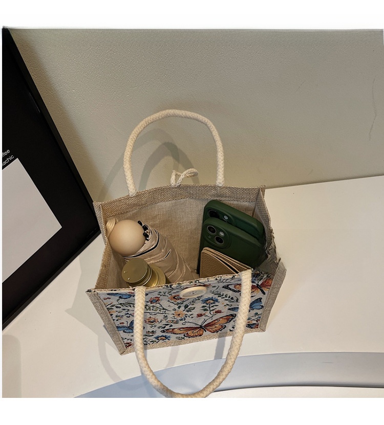 3e1c7bd0 Ab50 4045 983e F069b0db95d8