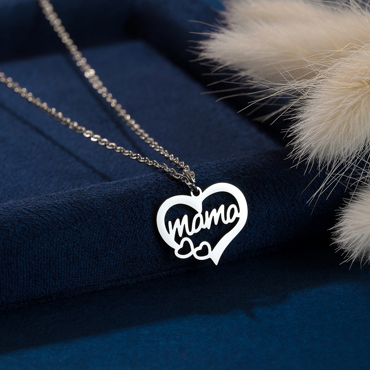 Heart Necklace Gold