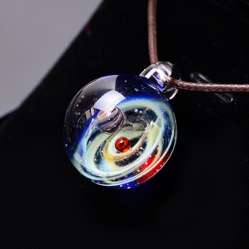 Colgante cósmico de cristal (sin cadena)