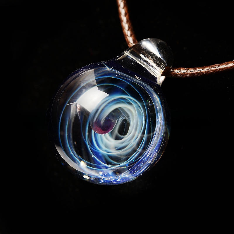 Colgante cósmico de cristal (sin cadena)
