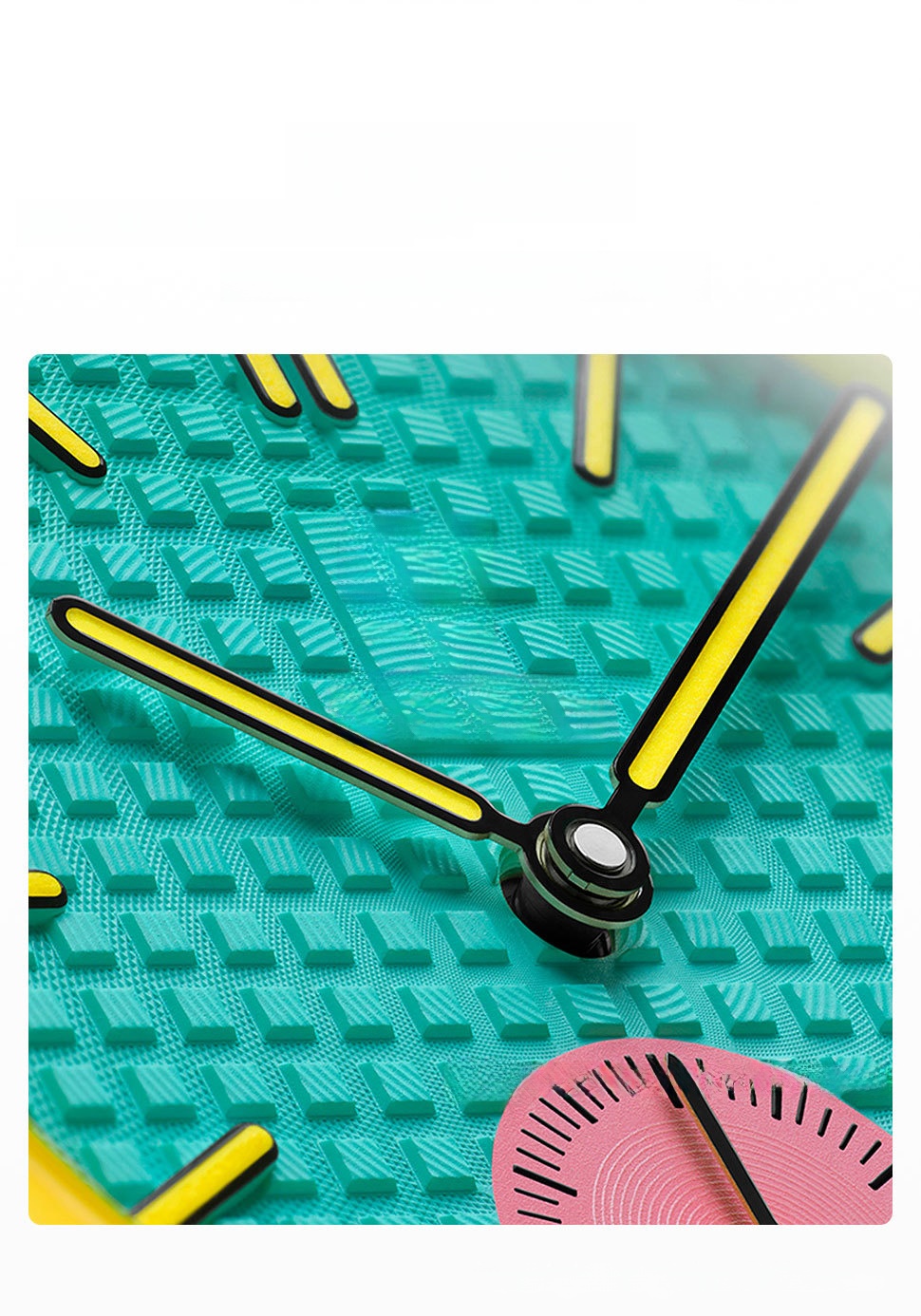 Unisex Quartz Calendar Watch — front view