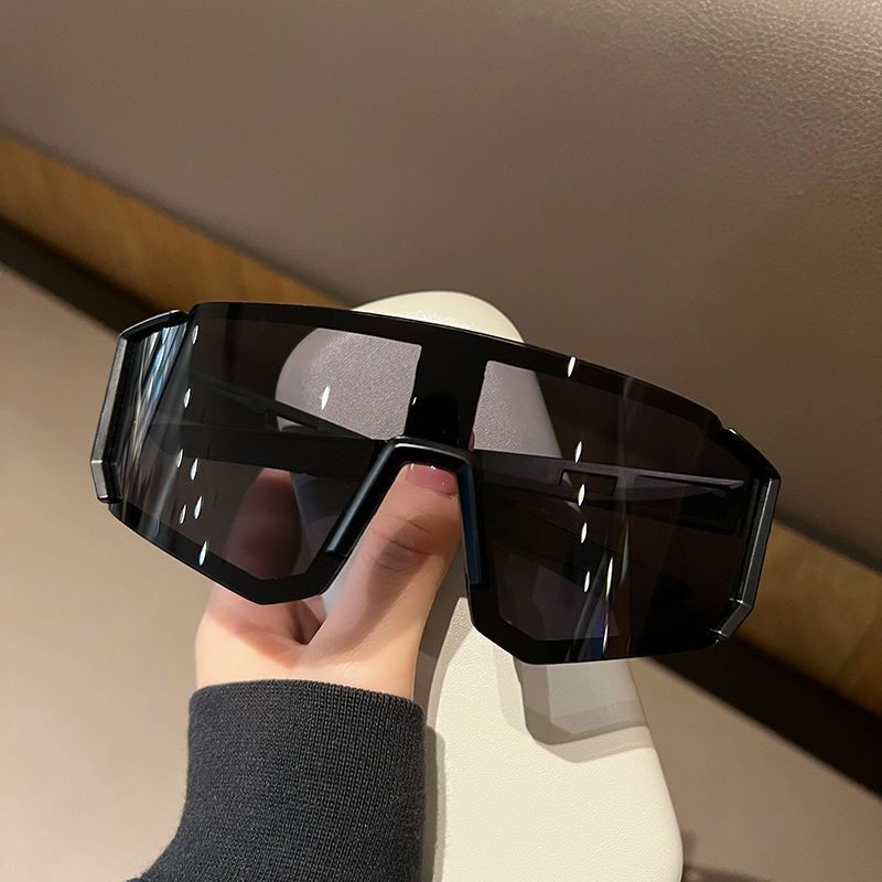 Sports Glasses