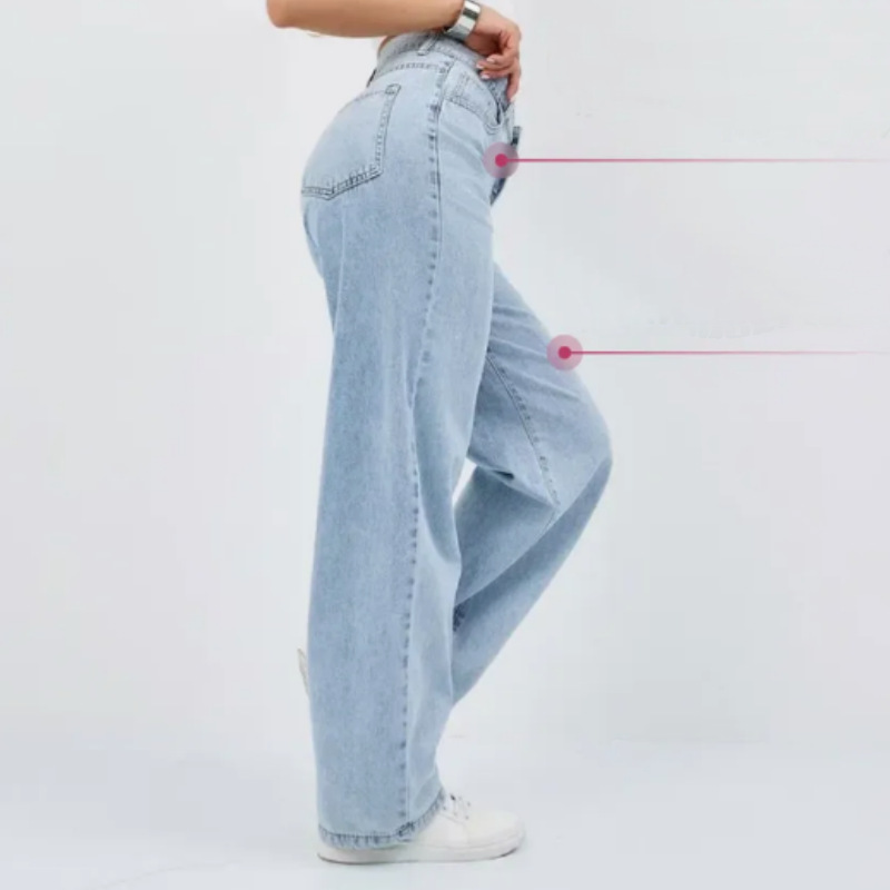 Wide leg denim jeans stone wash detail