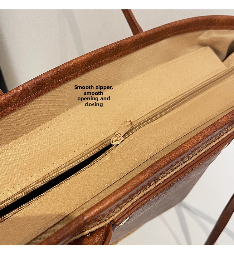 Straw woven bag interior and straps