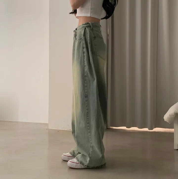 1728400313356_172036.webp