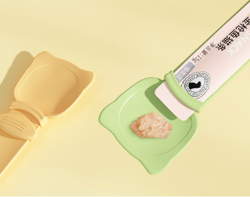 Dispensador manual de snacks cremosos para gatos: imagen adicional