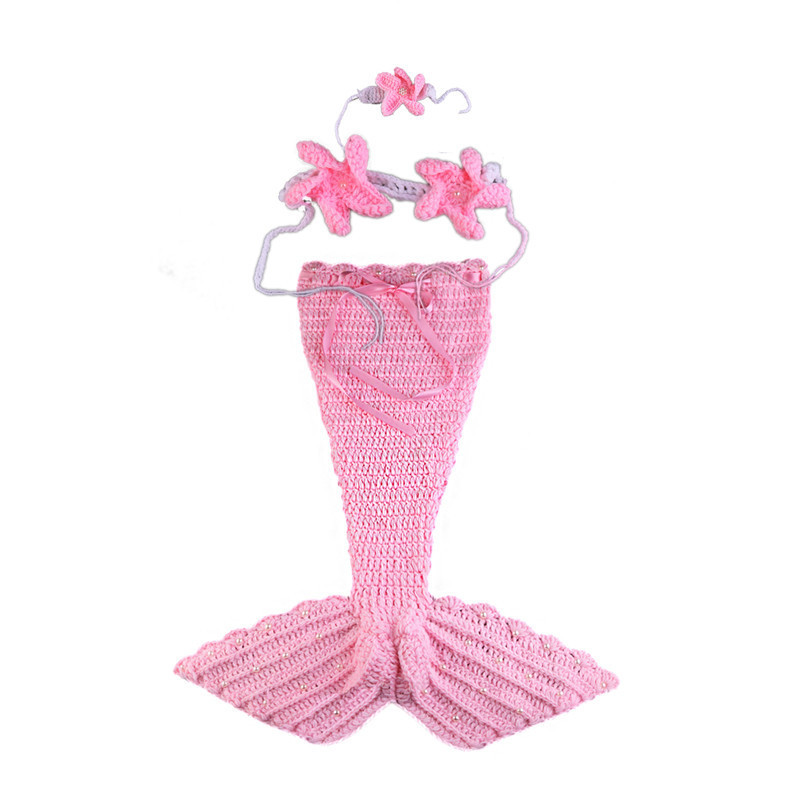 3-piece baby outfit with hat top and bottom