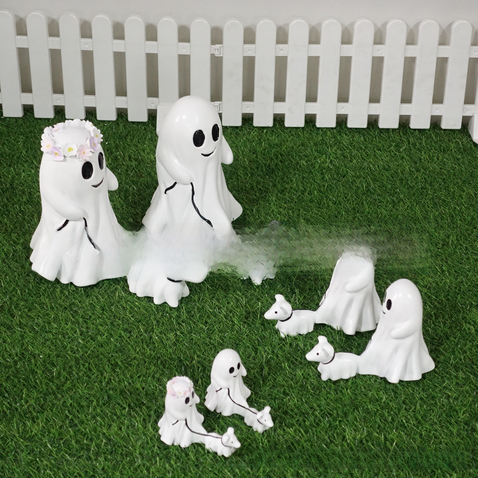 Halloween Ghost Lamb Decor - Resin - product details