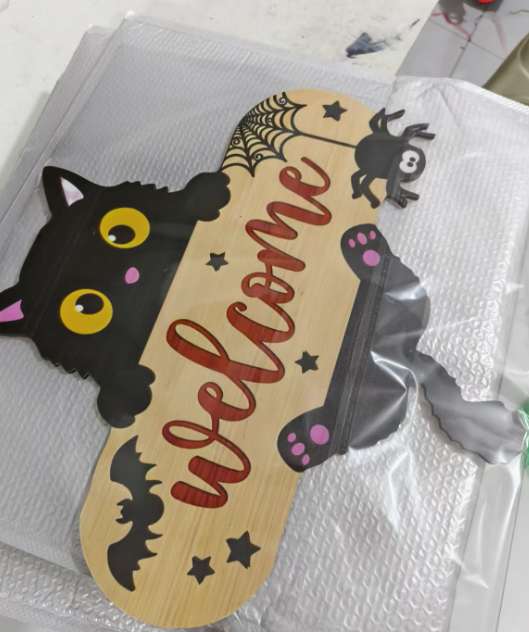 Halloween Wooden Door Sign - product details