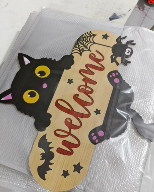 Halloween Wooden Hanging Door Sign - product details
