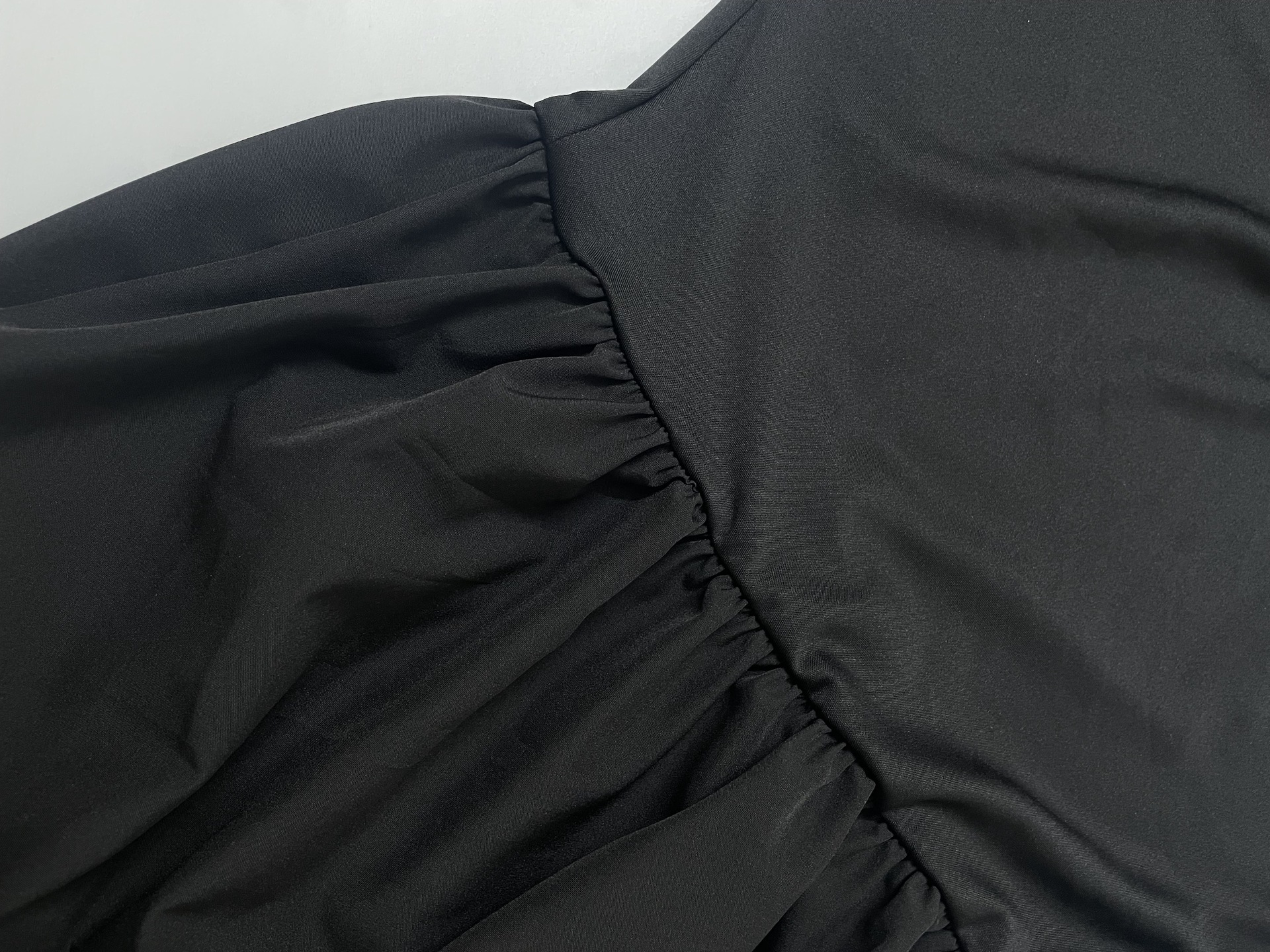 Backless tube-top milk silk dress with high slit