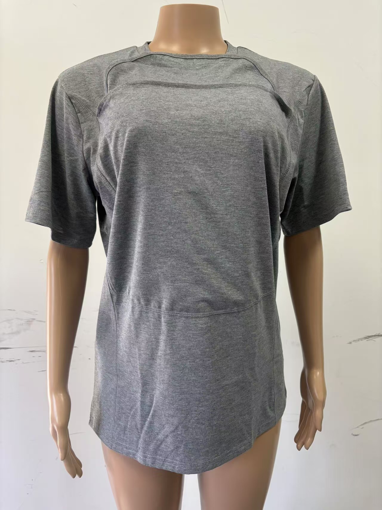 Cotton blend short-sleeve shirt with kangaroo pocket