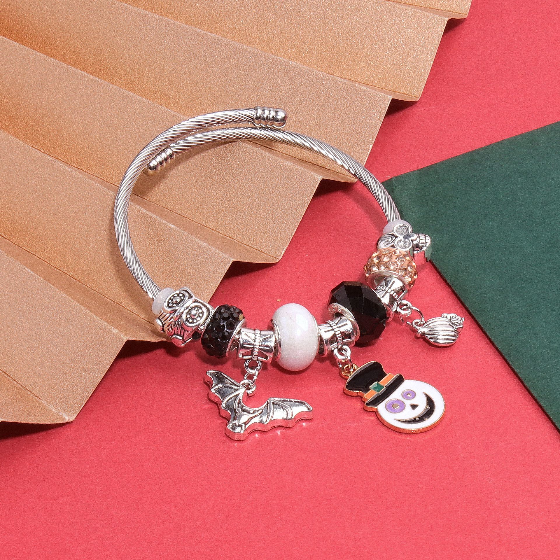 Halloween DIY Beaded Bracelet - product details