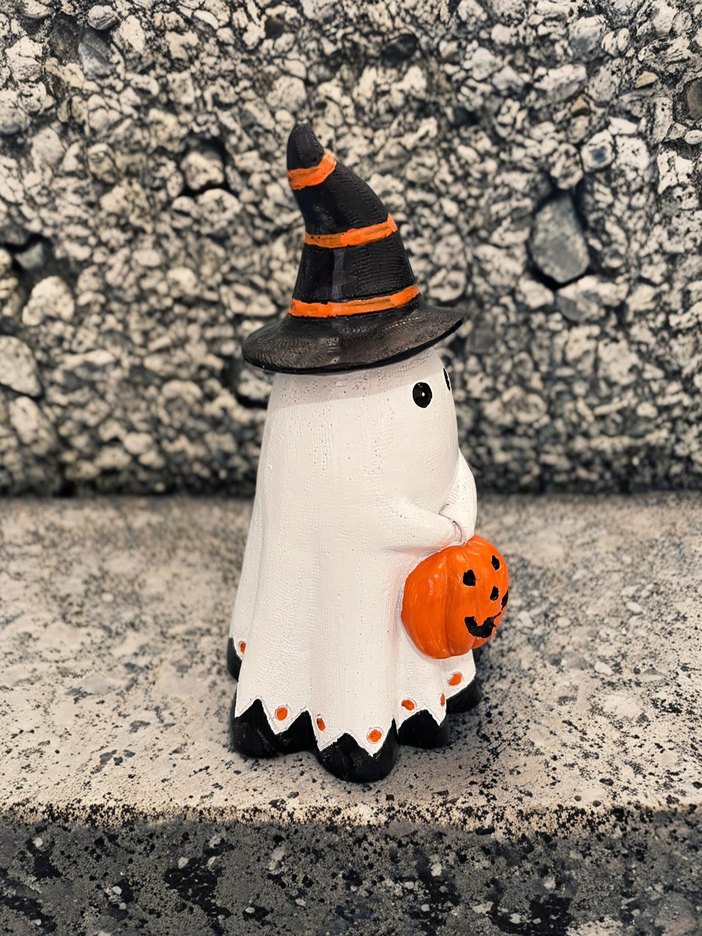 Halloween Ghost Pumpkin Resin Ornament - product details