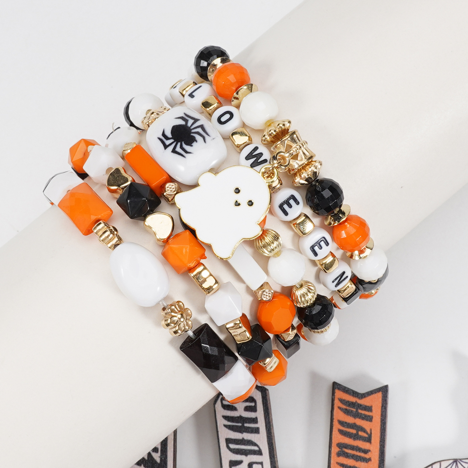 Halloween Bracelet with Ghost Pumpkin Skull Pendant Beaded Party Jewelry