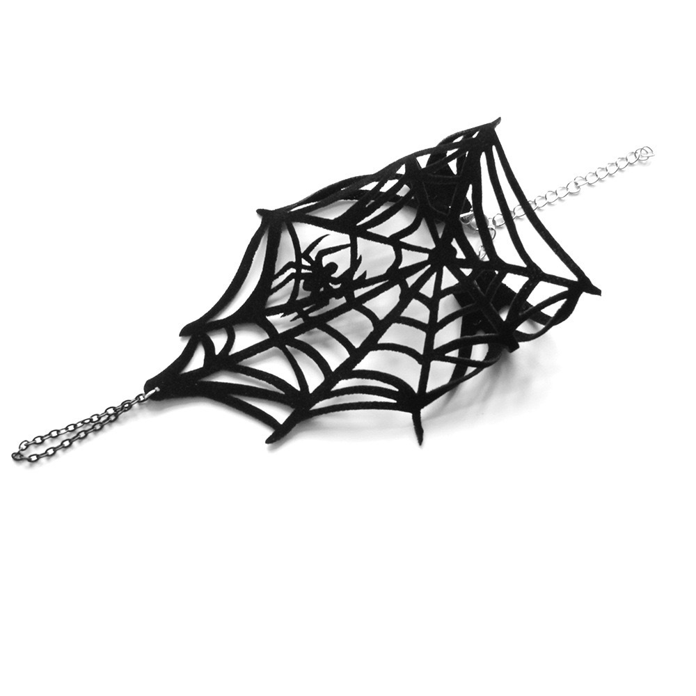 Gothic finger chain styling