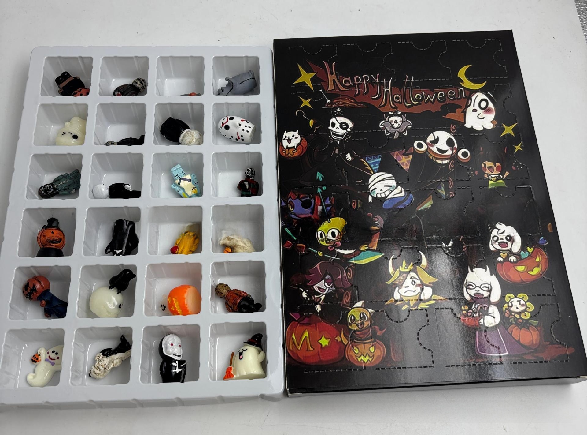Halloween figurines arrive in the holiday calendar countdown box