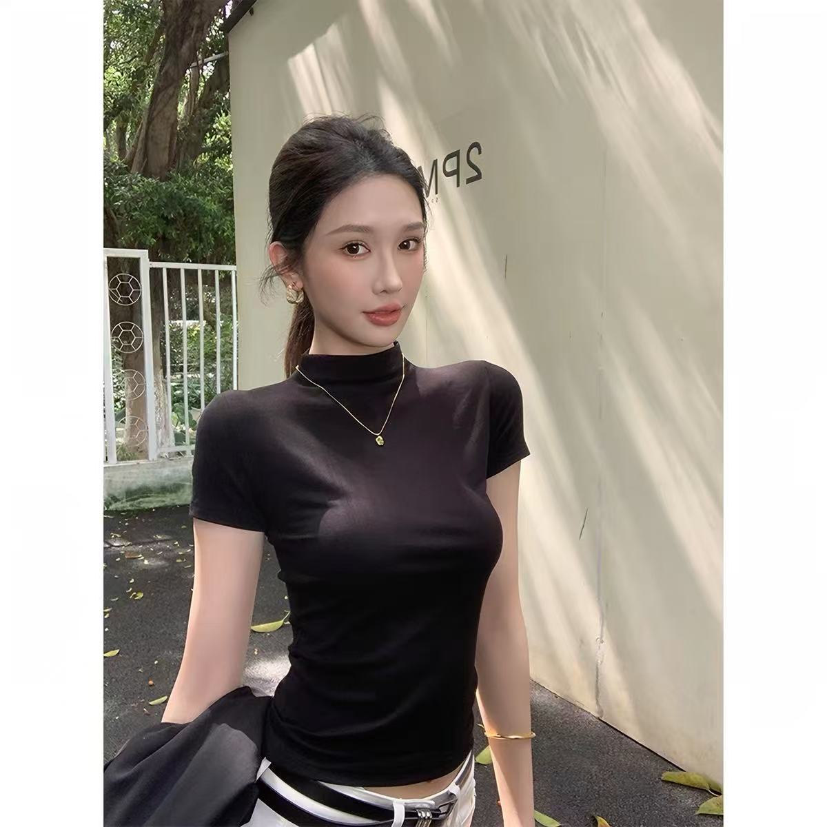 Button-down fitted pure cotton women's T-shirt