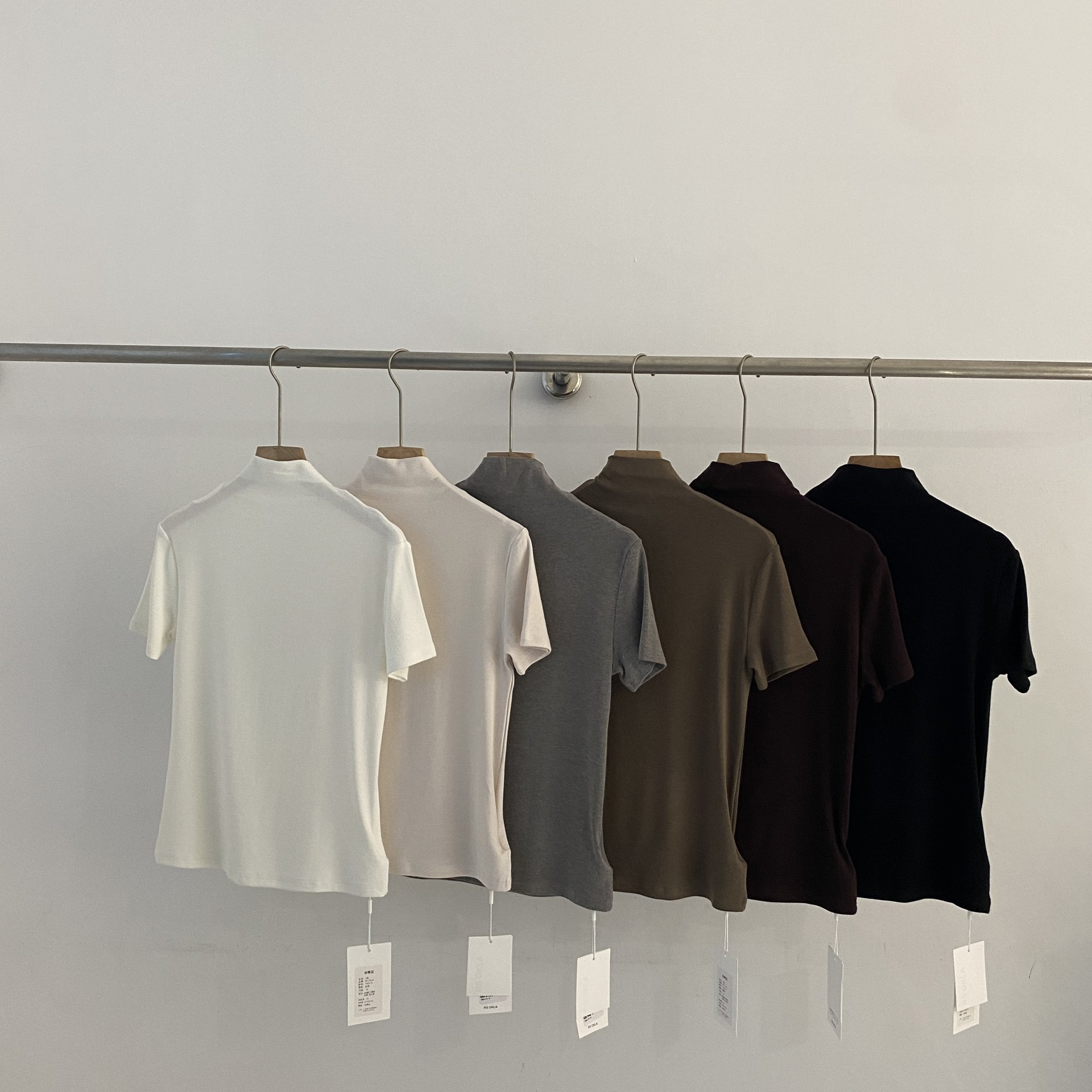 Button-down fitted pure cotton women's T-shirt