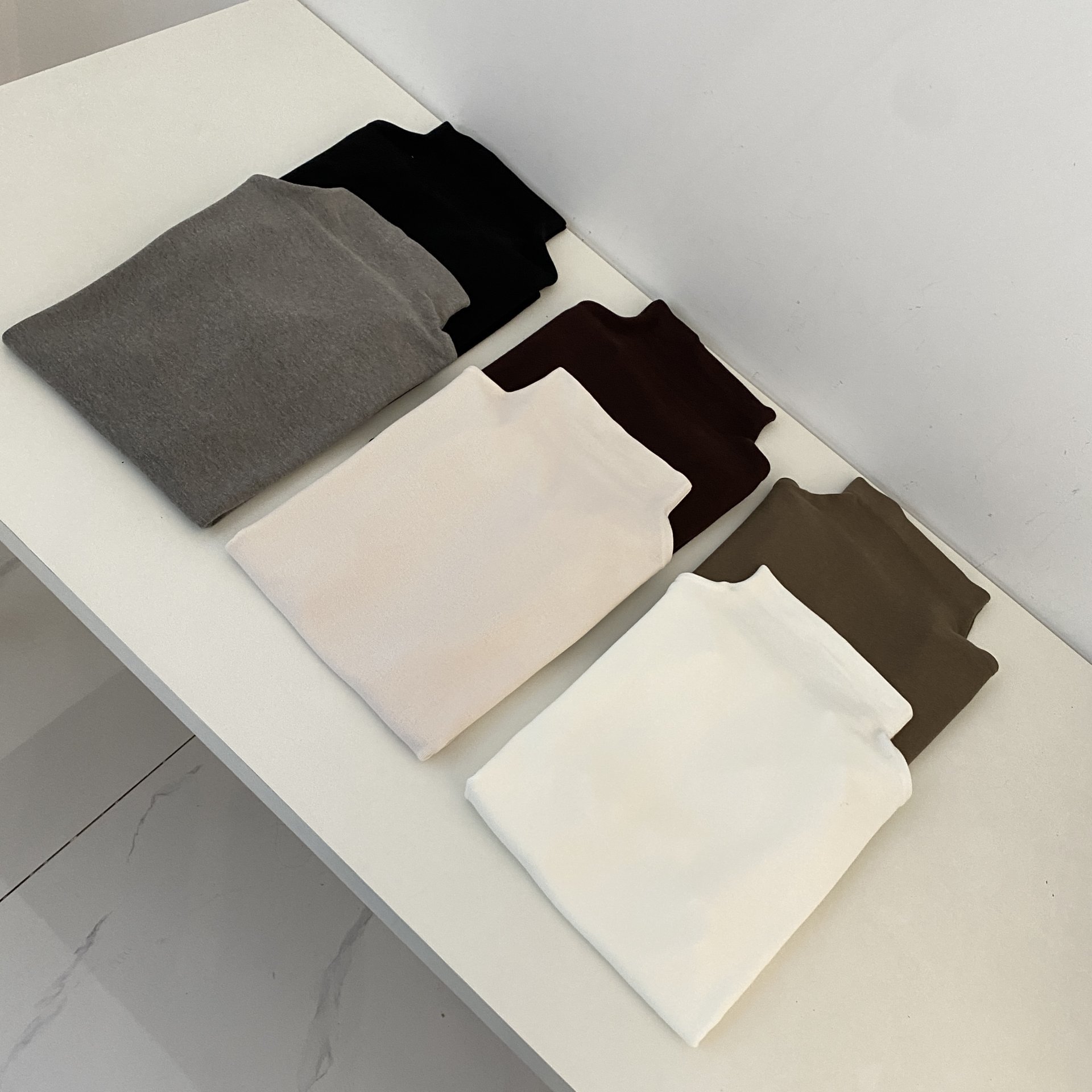 Button-down fitted pure cotton women's T-shirt