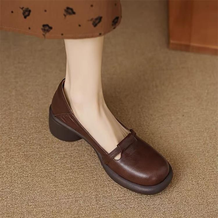 Womens Soft Leather Round Toe Thick Heel Loafers