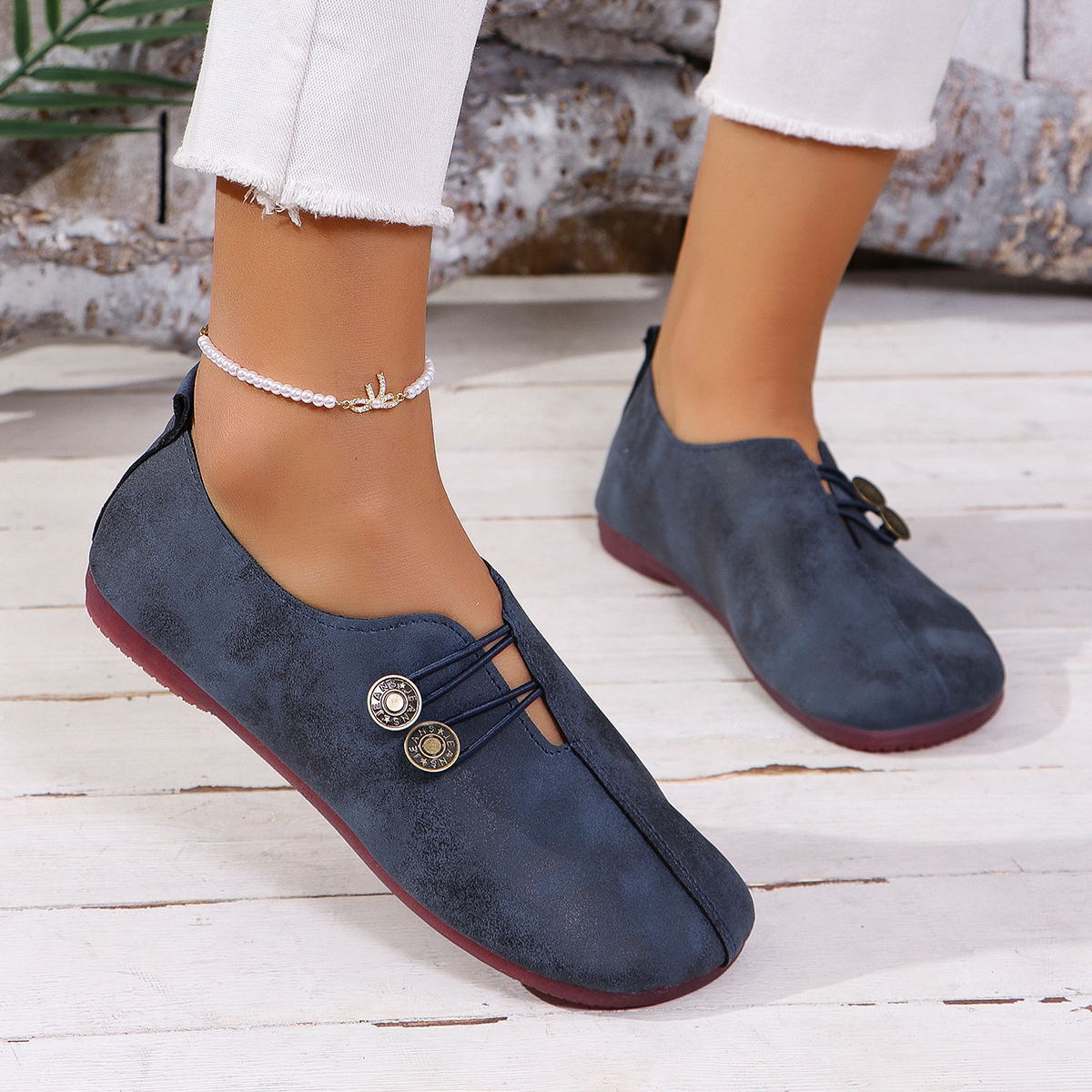 Womens Flat Shoes
