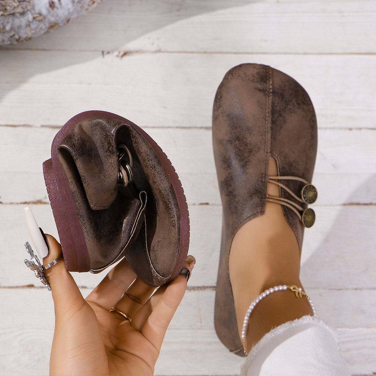 Womens Flat Shoes