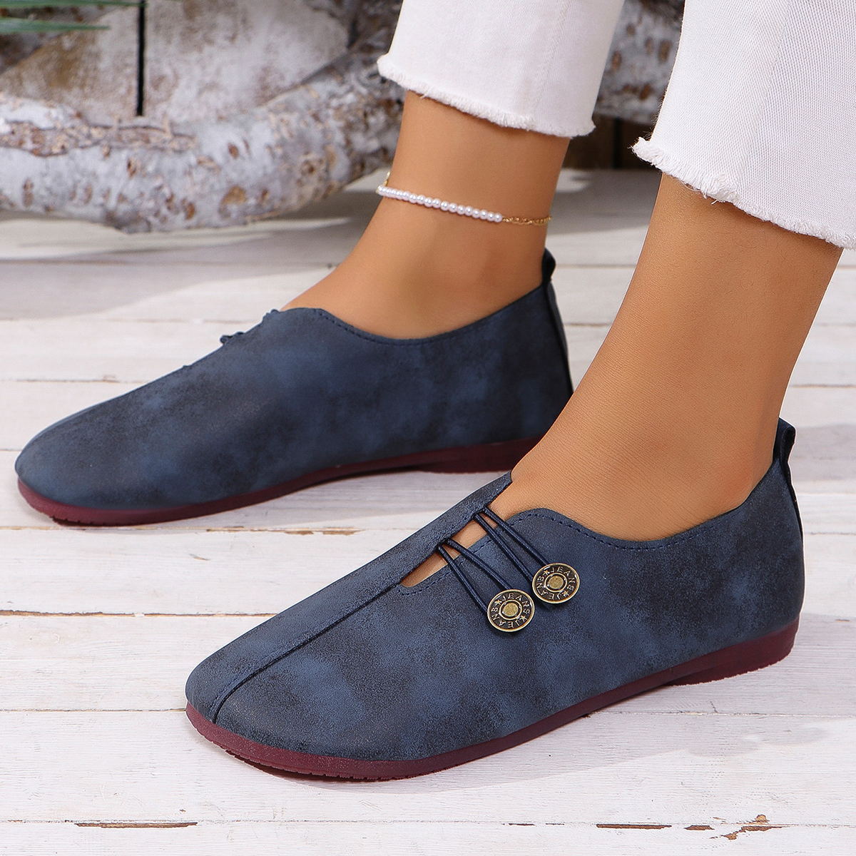 Womens Flat Shoes