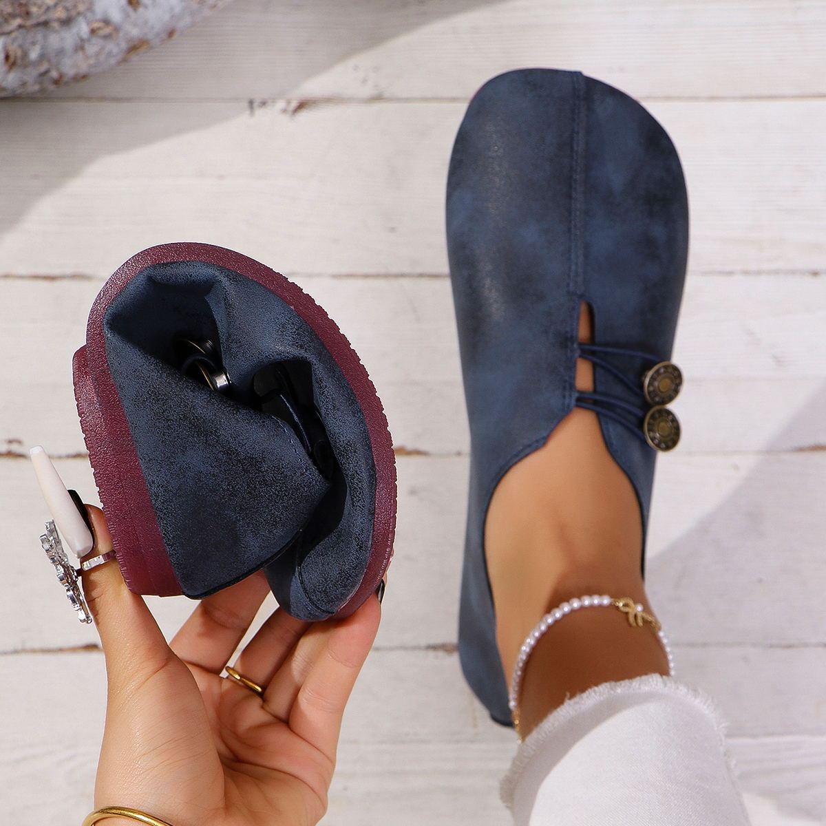 Womens Flat Shoes