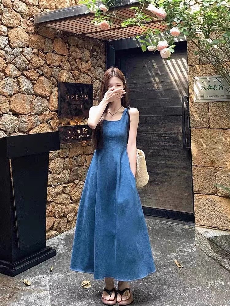 Denim dress