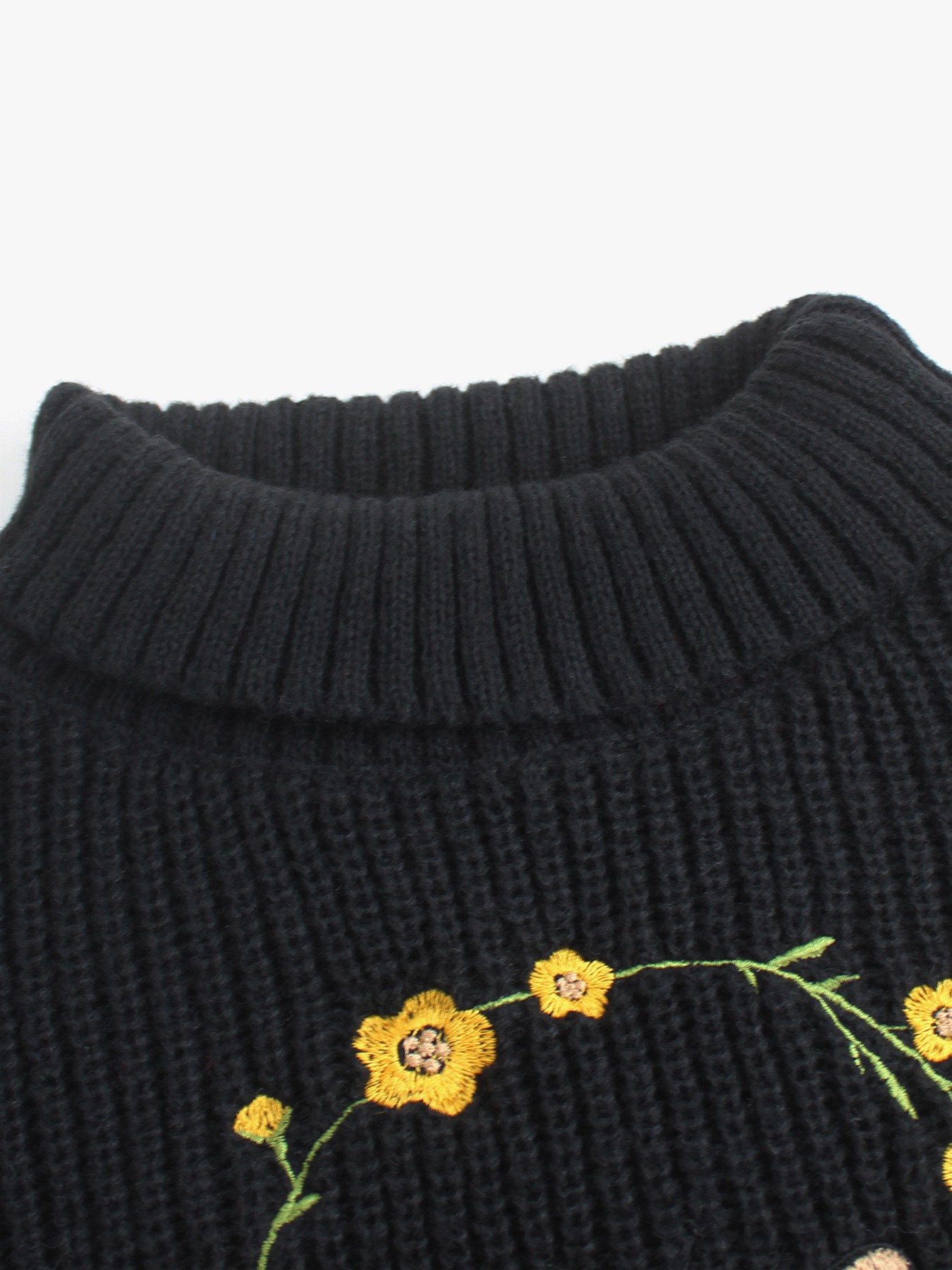 Embroidered Turtleneck Pullover Sweater