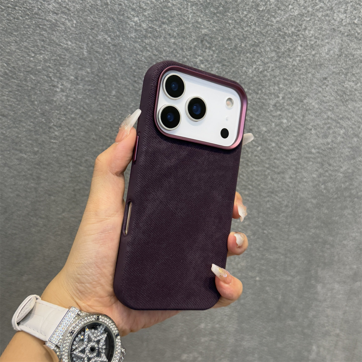 Flannel magnetic phone case