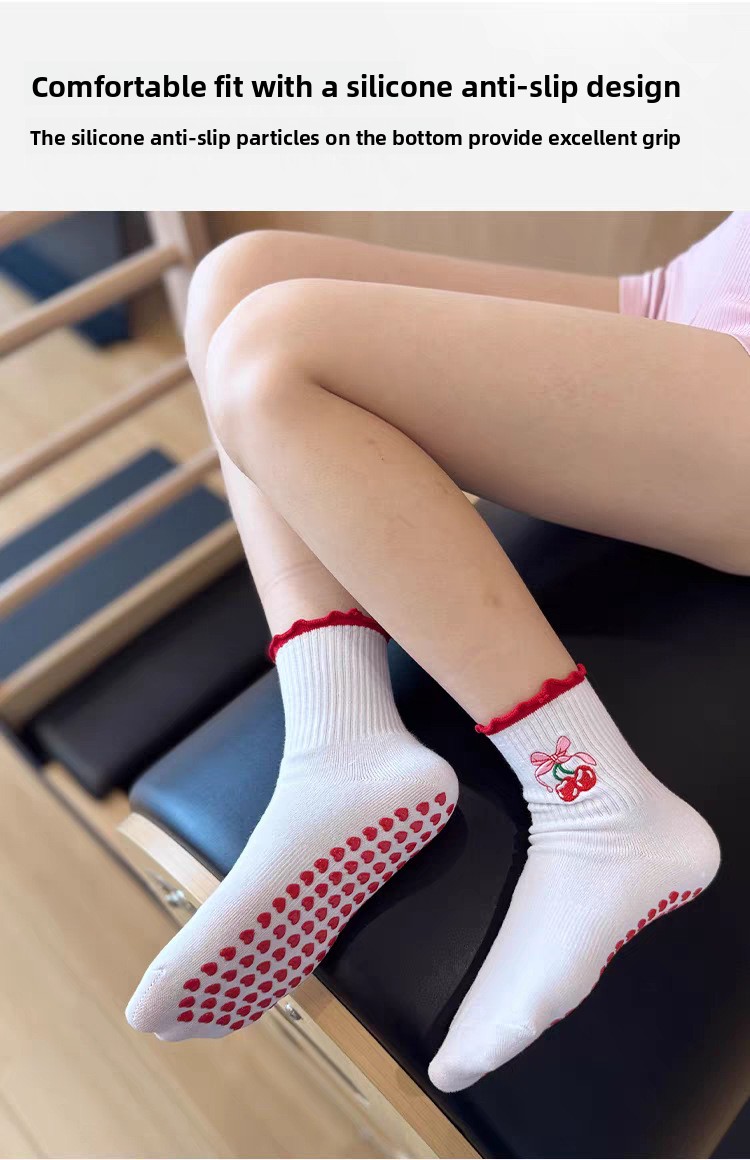 Womens Yoga Socks Anti-Slip Fitness Mid-Tube Socks