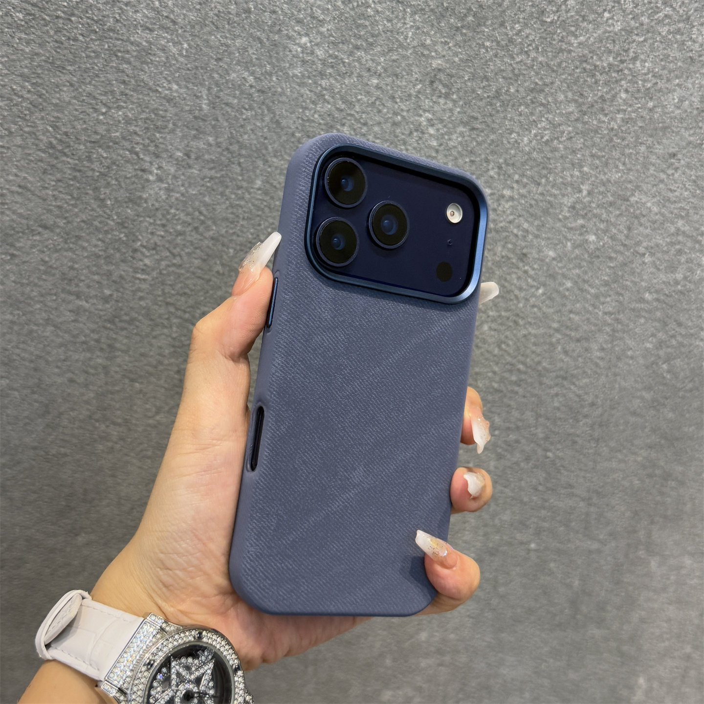 Flannel magnetic phone case