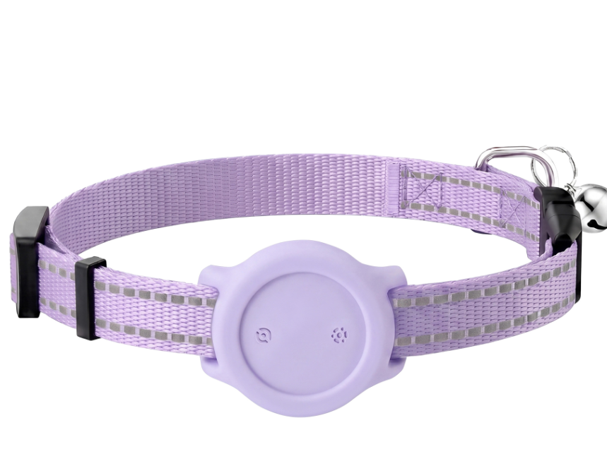 Reflective collar for pet tracking and positioning