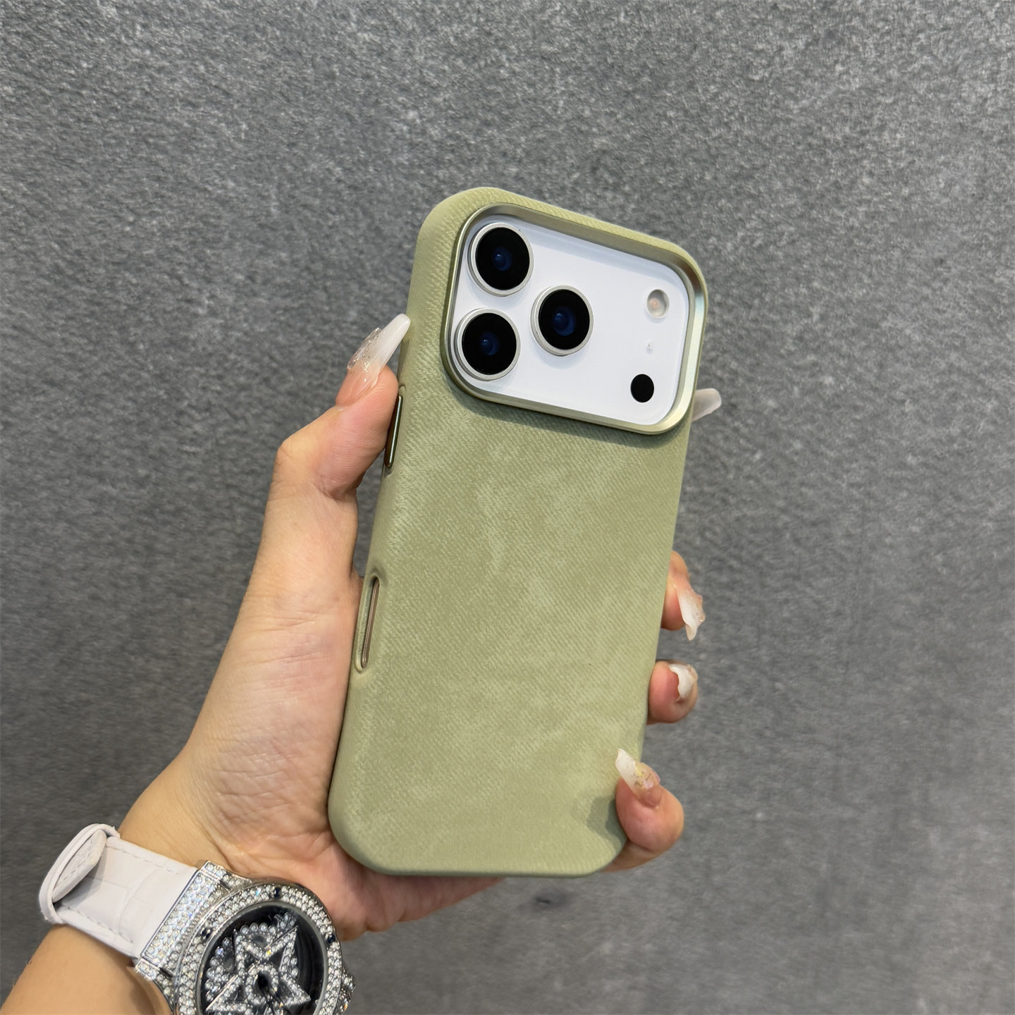 Flannel magnetic phone case