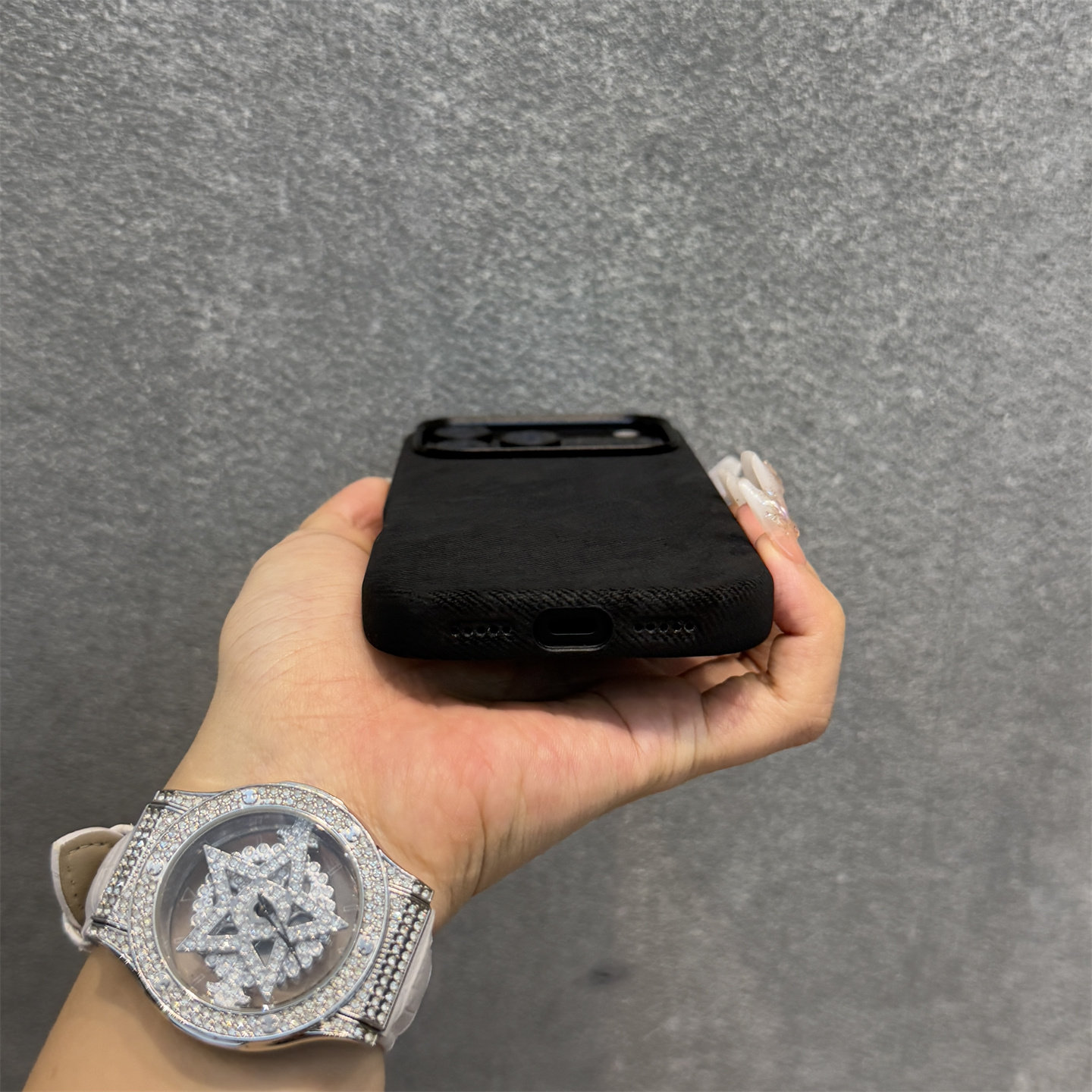 Flannel magnetic phone case