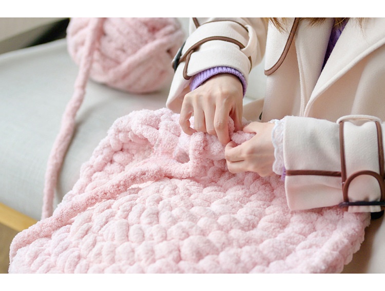 Thick Woolen Ribbon Yarn for Hand Knitting
