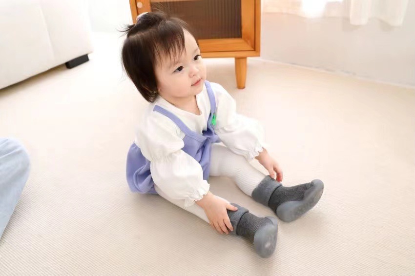 Baby Toddler Shoes Autumn Winter Velvet Soft Sole Non-slip Cotton Socks