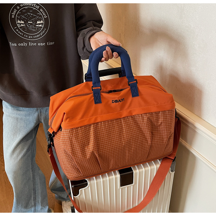 Large Capacity Lightweight Travel Bag
