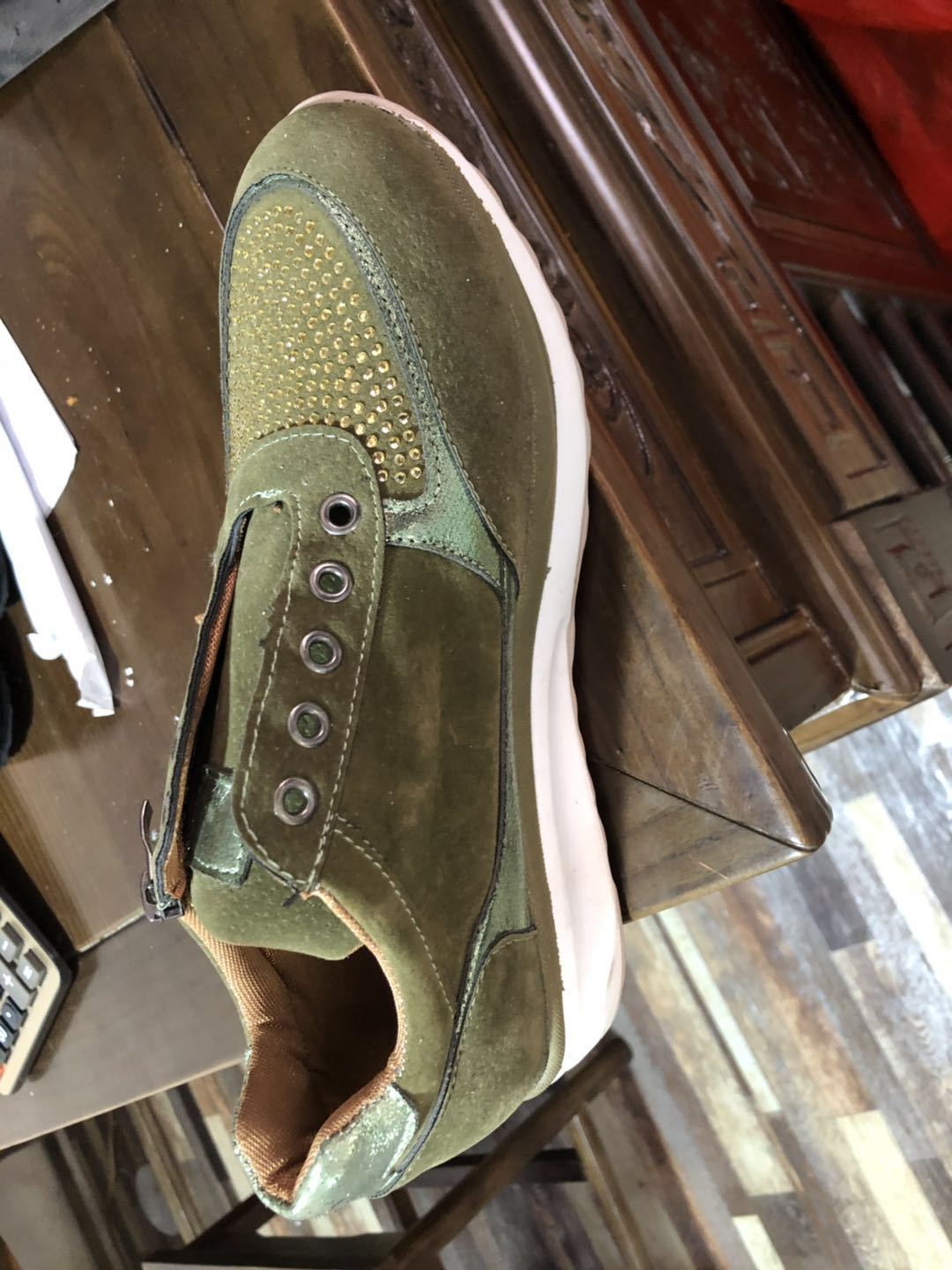 Four Seasons Sport and Leisure Shoes