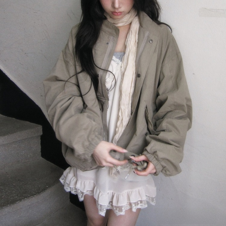 Women's Wasteland Style Drawstring Waist Cargo Jacket